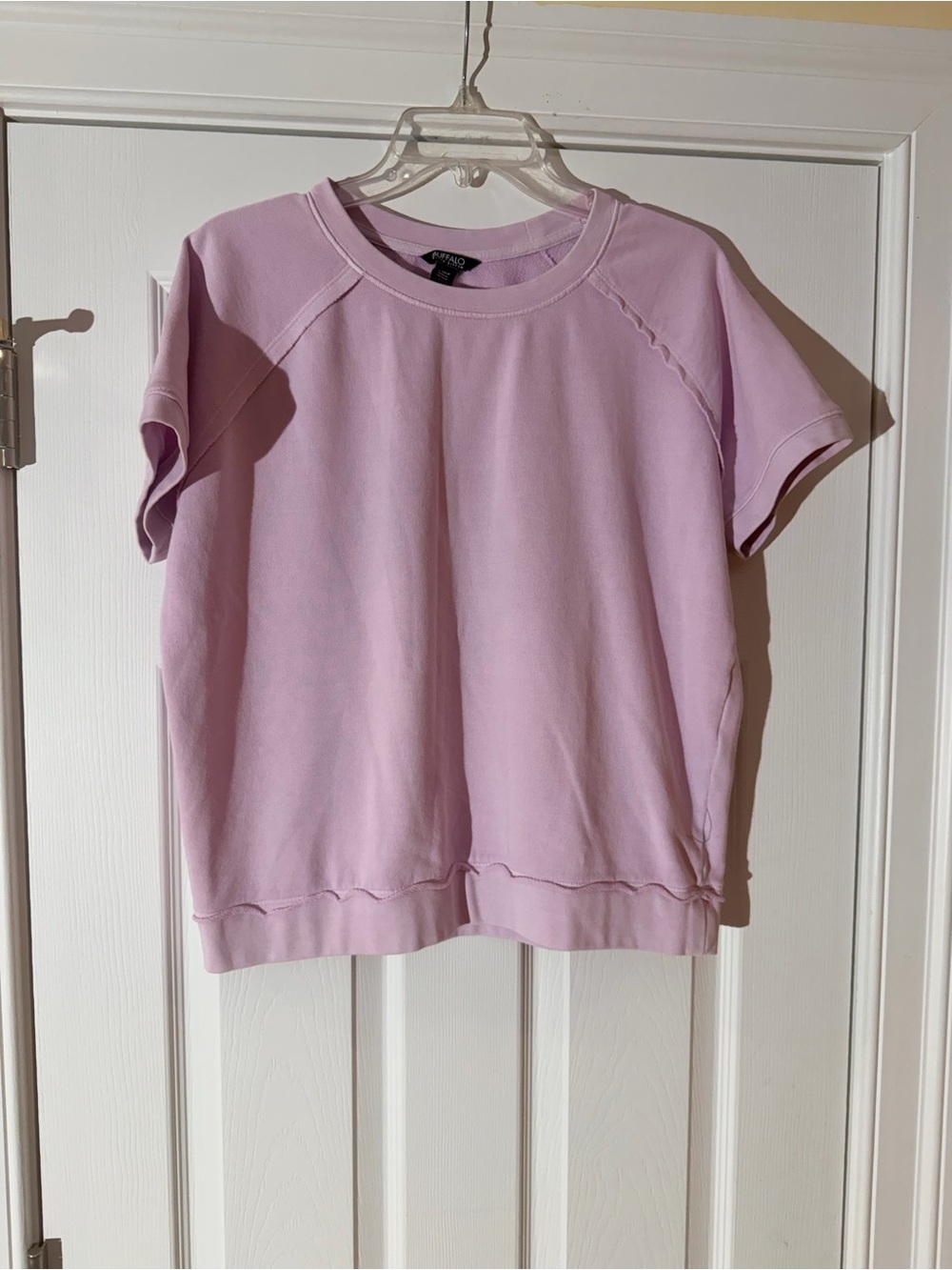 Ladies Size Small "Buffalo David Bitton" Lilac Short-Sleeve Crewneck Sweatshirt
